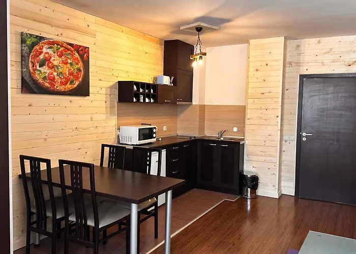 Royal Towers - 1237 *